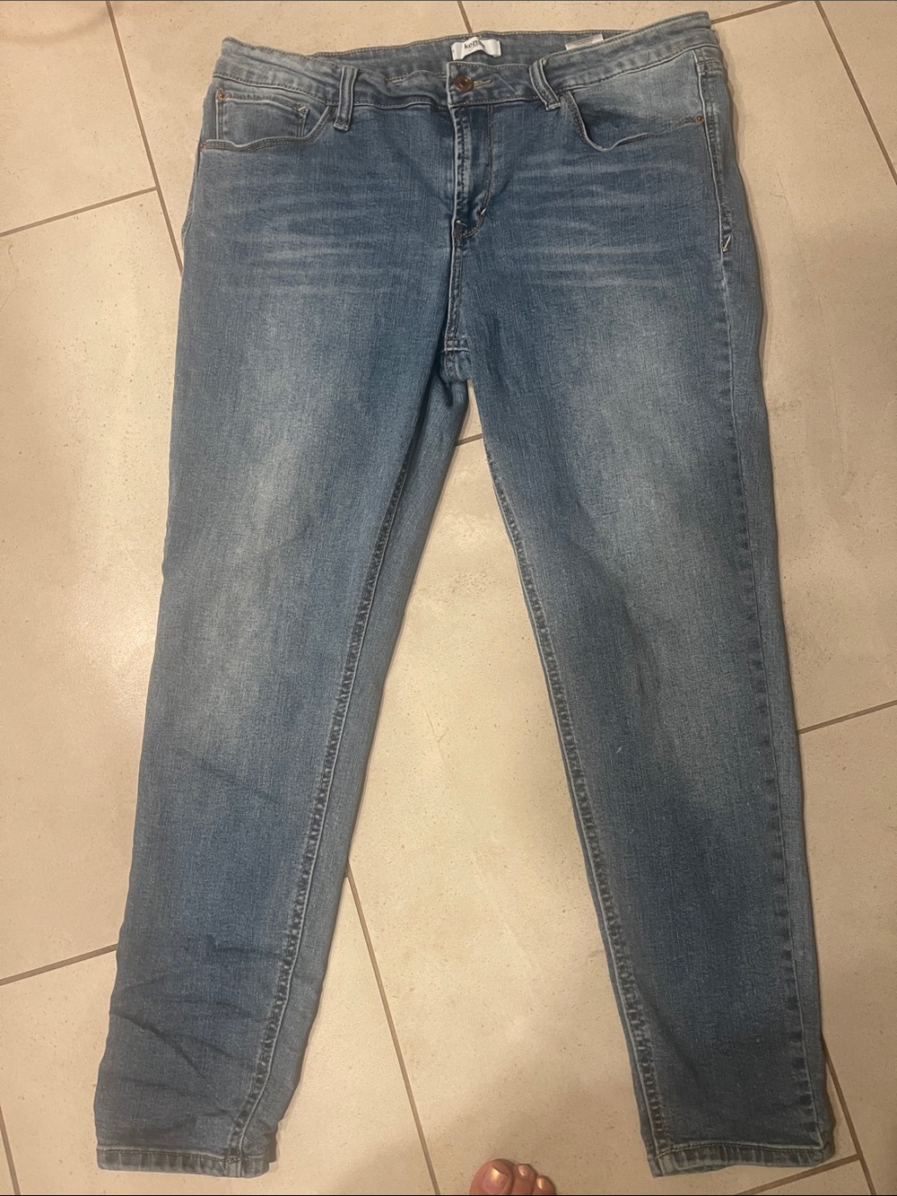 Slim Ankle Women's Denim Jeans in Medium Blue
